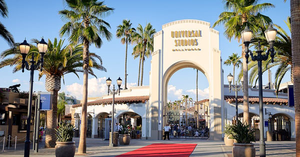 First Impressions: Bringing Theme Park Entrances into the Future